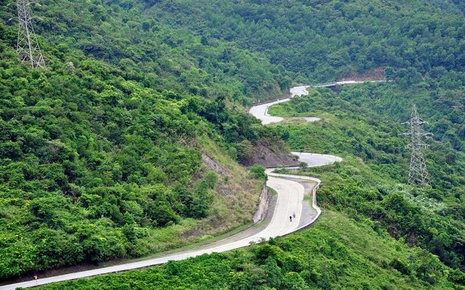 How to get from Hanoi to the Northwest