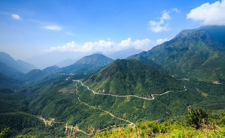 Lao Cai - O Quy Ho pas - Lai Chau Bergweg