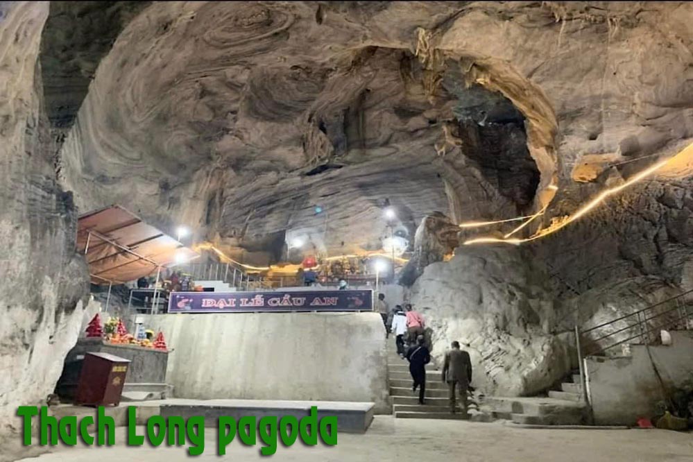 Thach Long pagoda a peaceful sanctuary with modern story