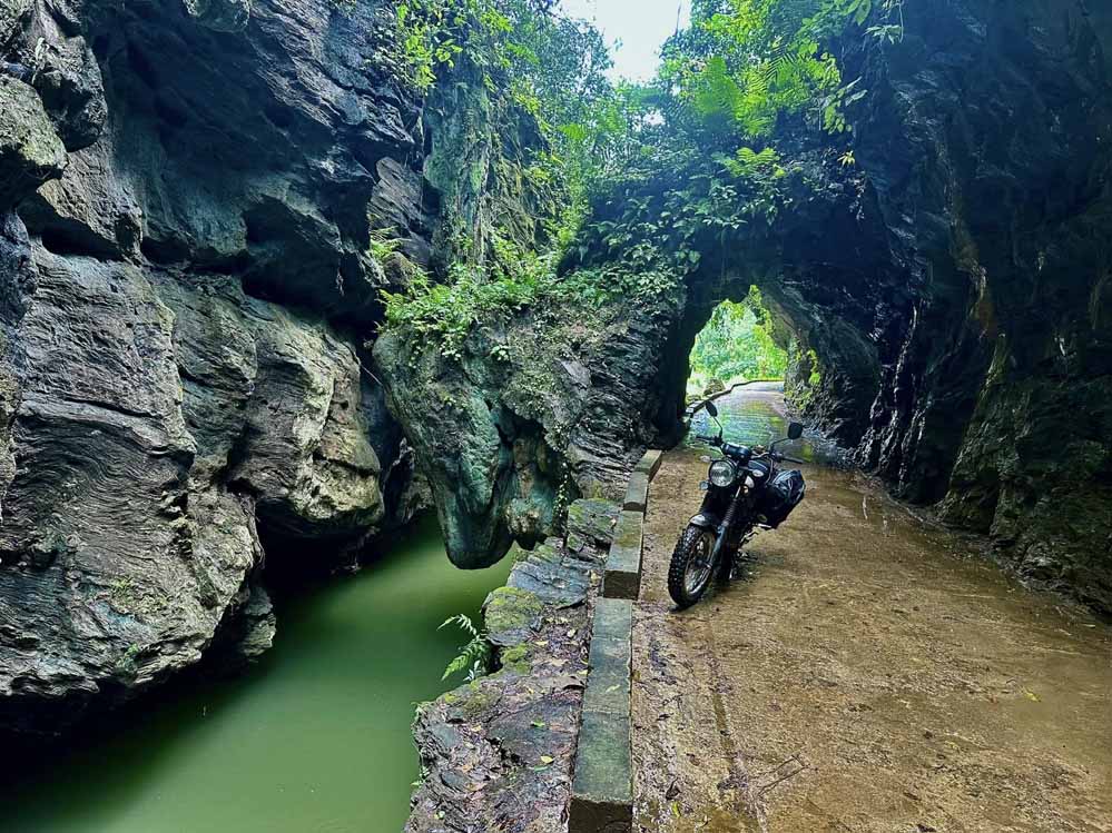 Discovering Xuyen Son Thuy Lo: Inside the French tunnel in Bac Kan